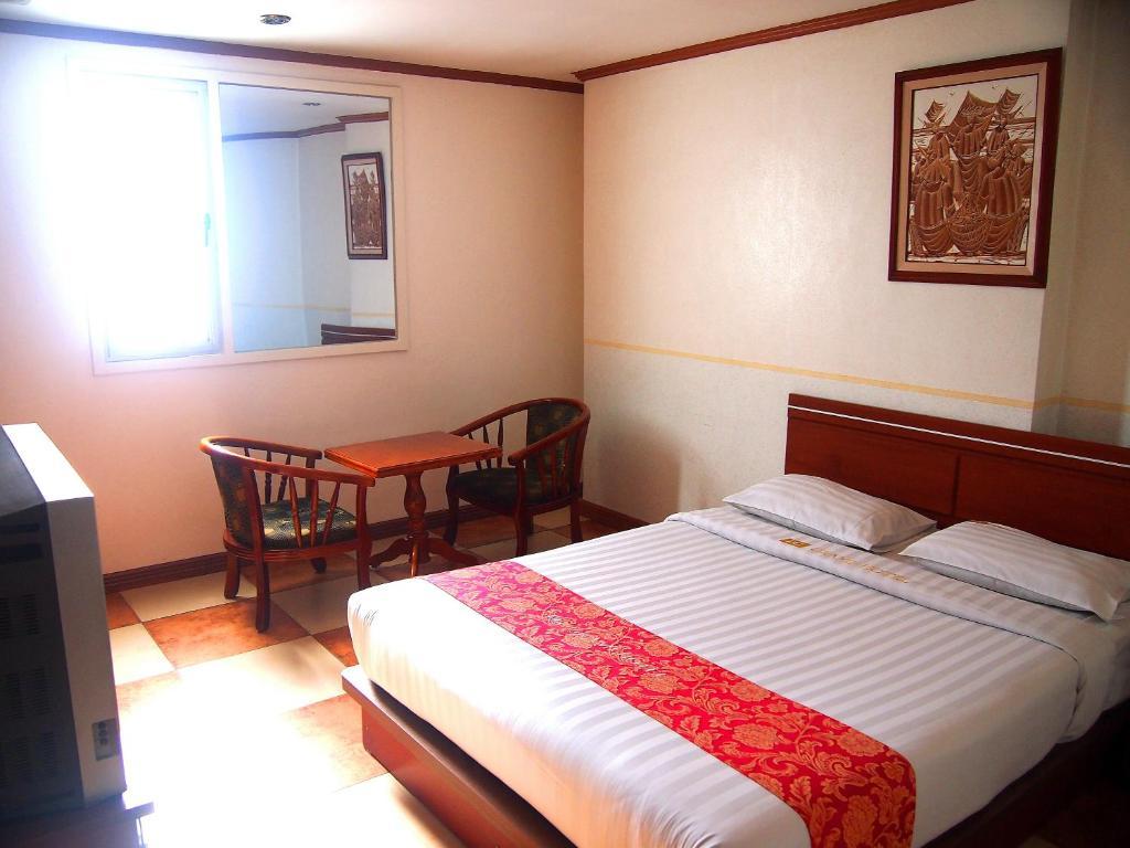 DG Grami Hotel Paranaque City Zimmer foto